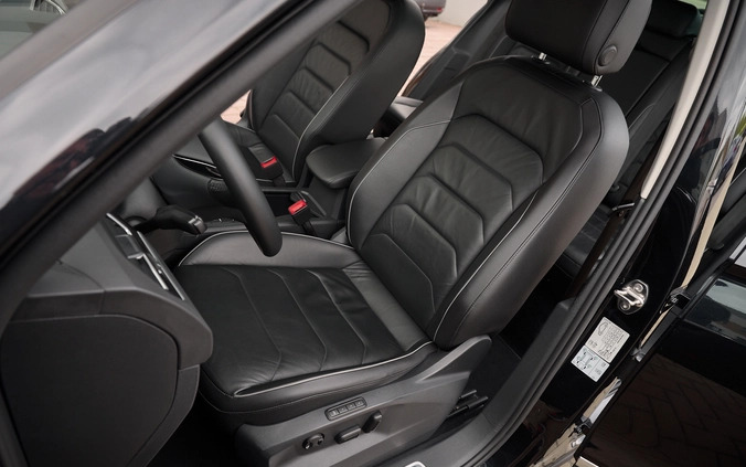 Volkswagen Tiguan cena 79700 przebieg: 213000, rok produkcji 2016 z Płock małe 781